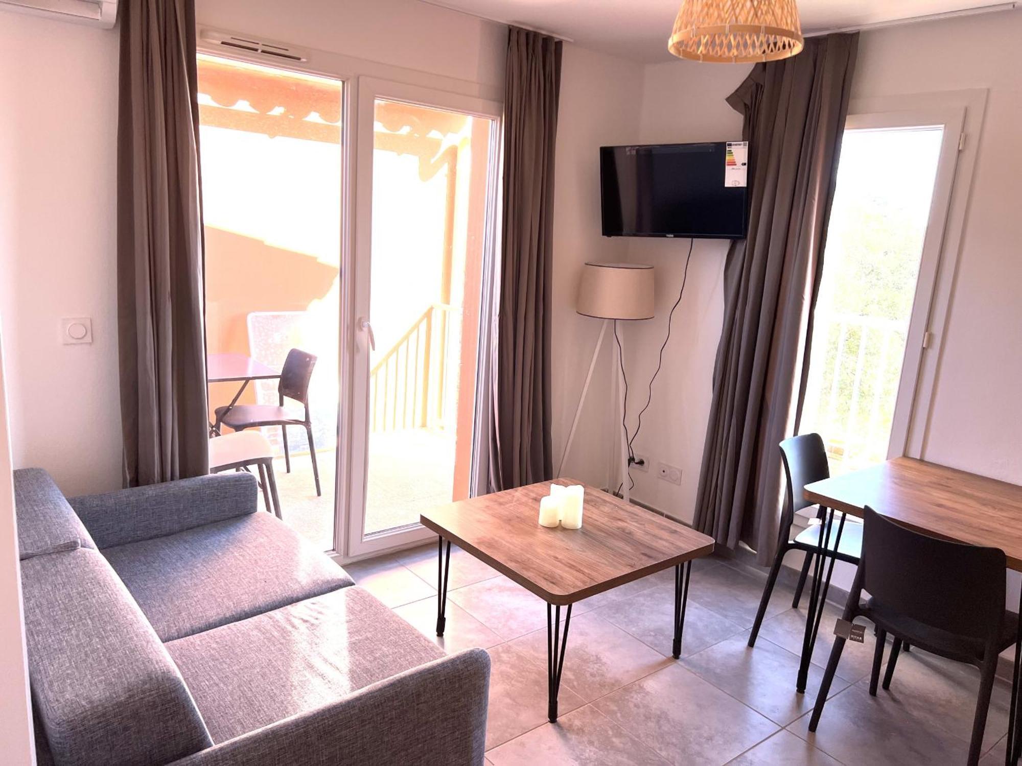 Residence Hoteliere Les Hameaux De Saint Cyprien 25 M2 Lecci Exterior foto