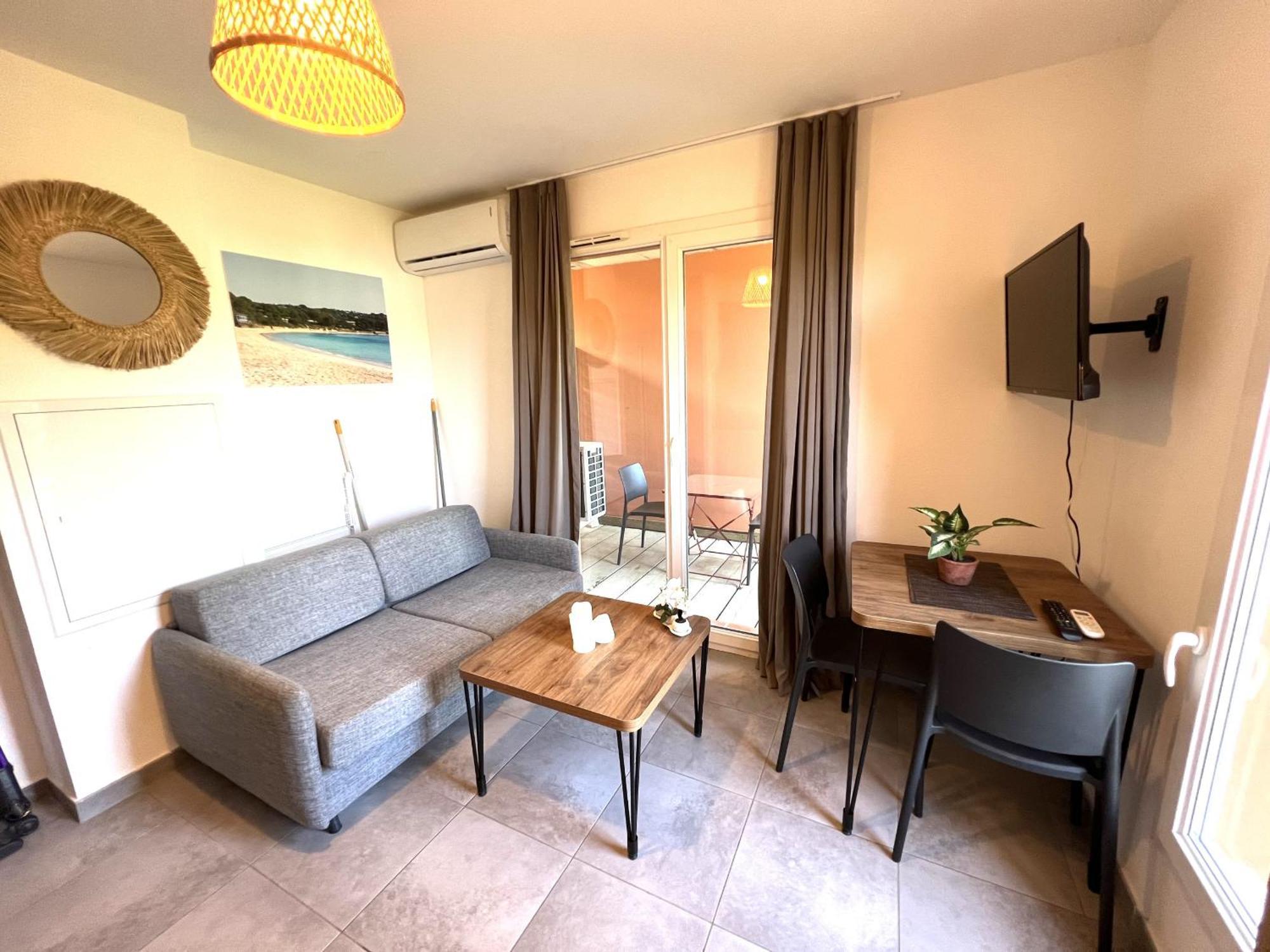 Residence Hoteliere Les Hameaux De Saint Cyprien 25 M2 Lecci Exterior foto
