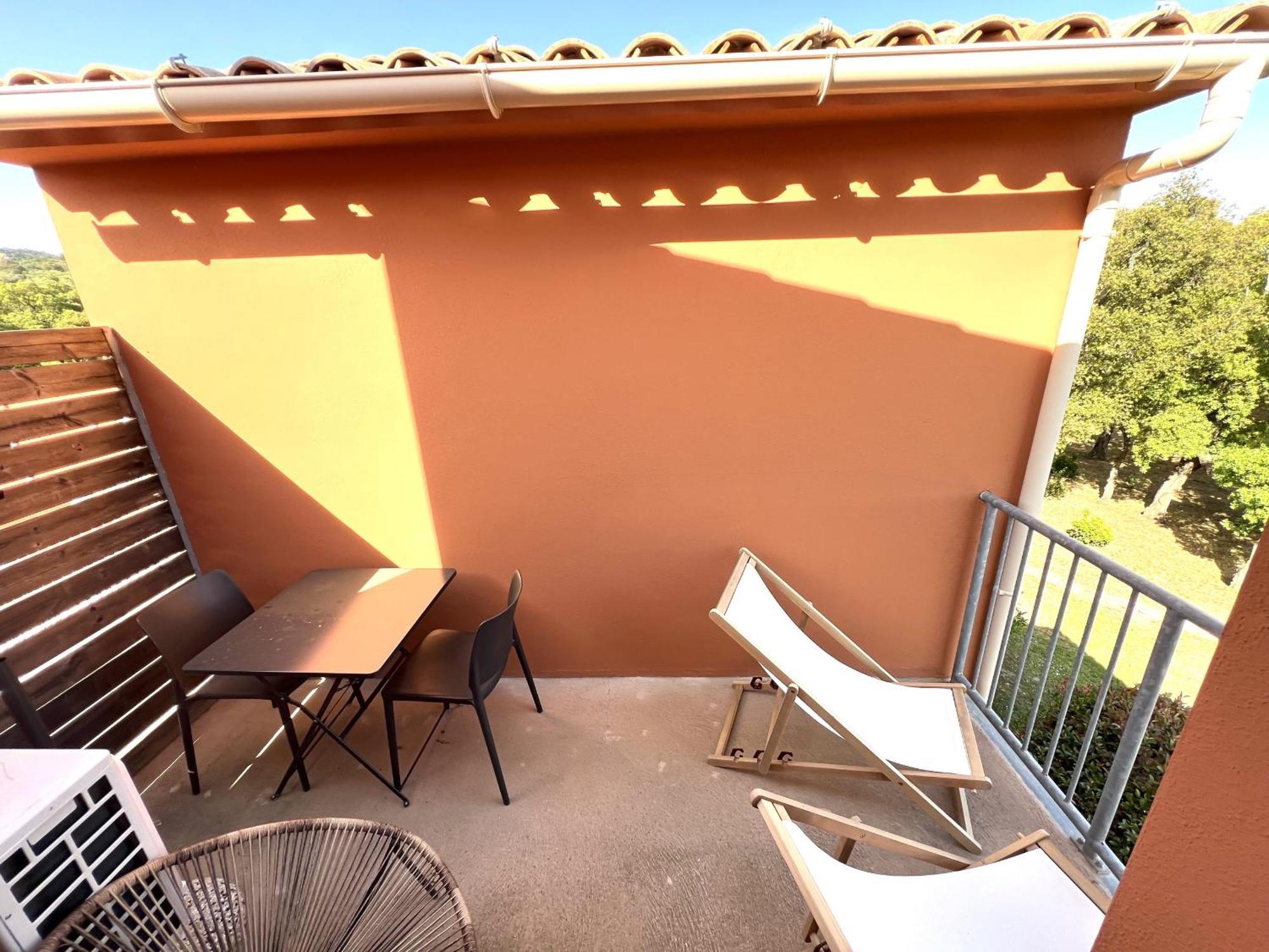 Residence Hoteliere Les Hameaux De Saint Cyprien 25 M2 Lecci Exterior foto