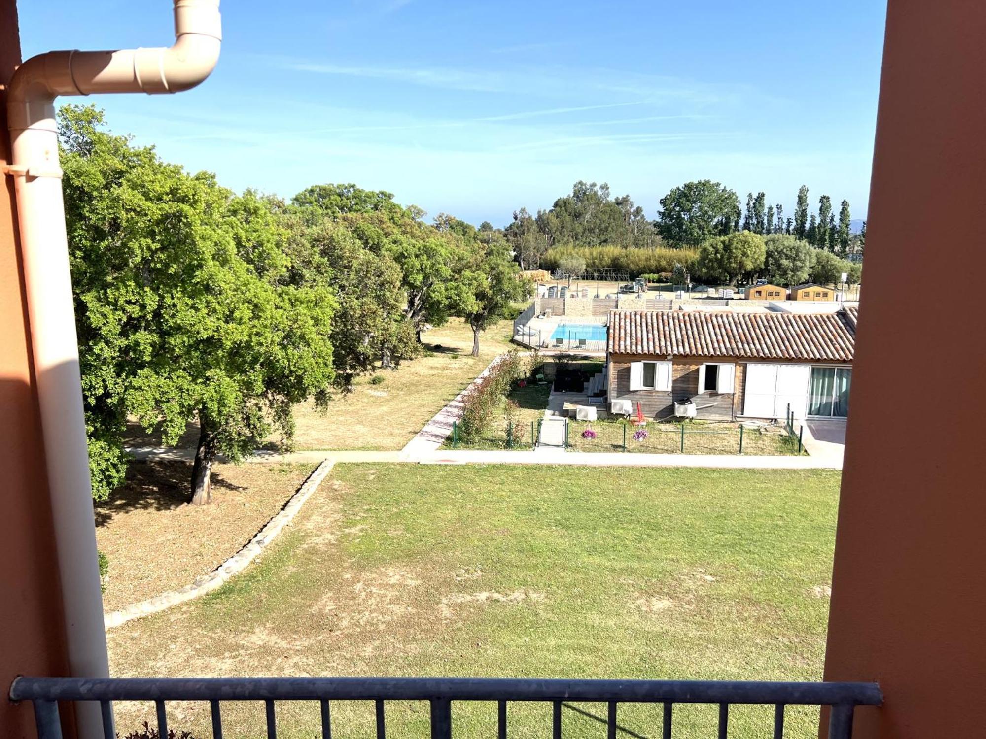Residence Hoteliere Les Hameaux De Saint Cyprien 25 M2 Lecci Exterior foto