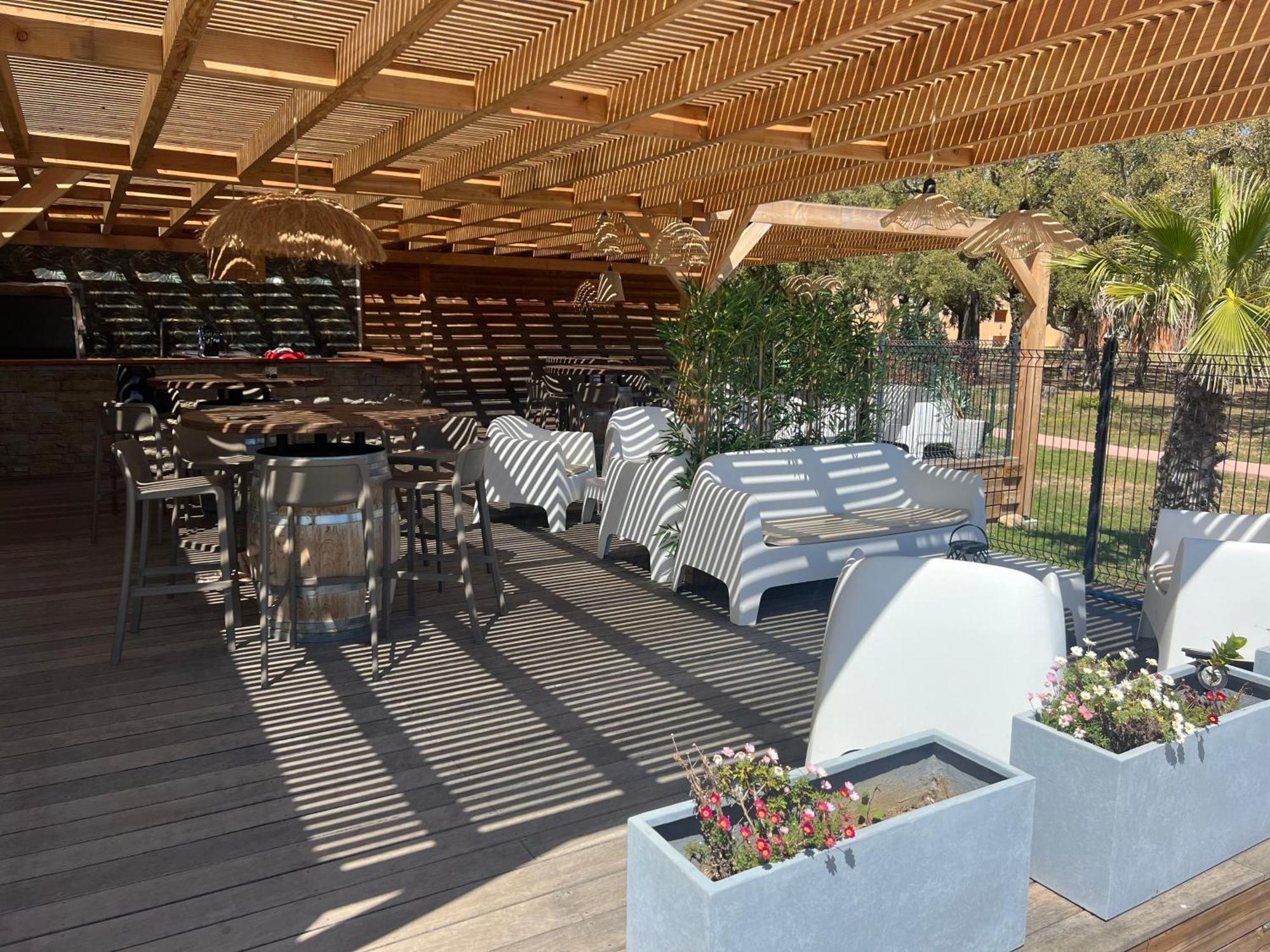 Residence Hoteliere Les Hameaux De Saint Cyprien 25 M2 Lecci Exterior foto