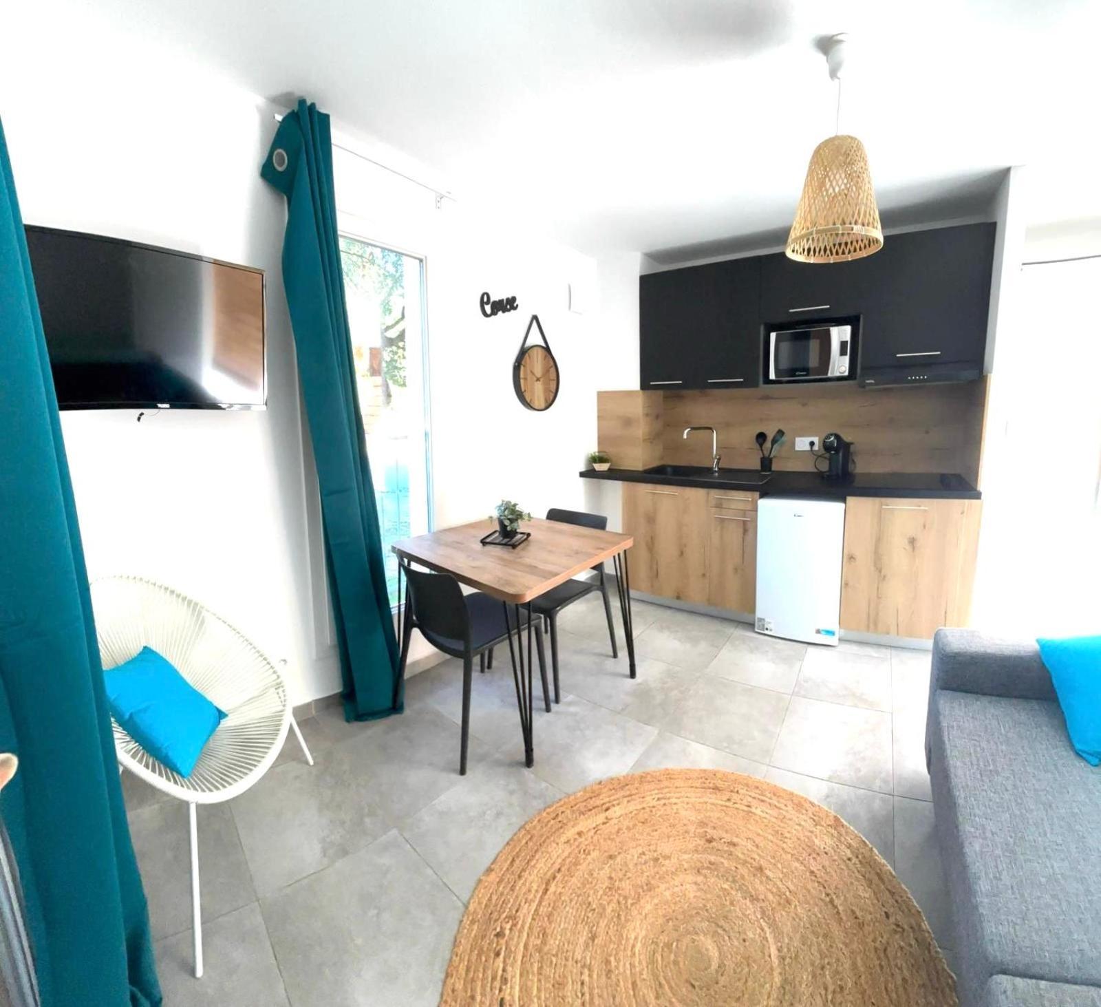 Residence Hoteliere Les Hameaux De Saint Cyprien 25 M2 Lecci Exterior foto