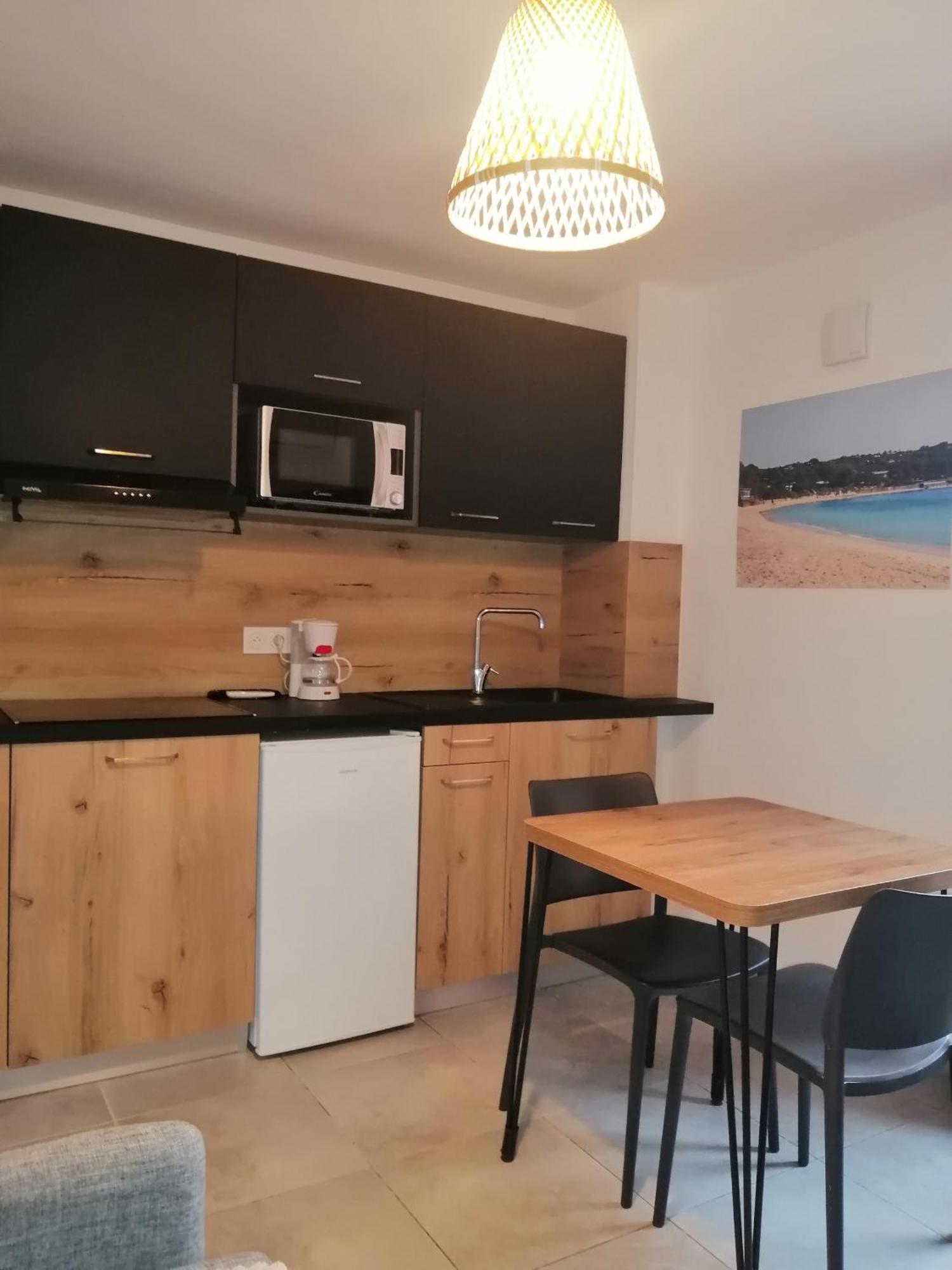 Residence Hoteliere Les Hameaux De Saint Cyprien 25 M2 Lecci Exterior foto