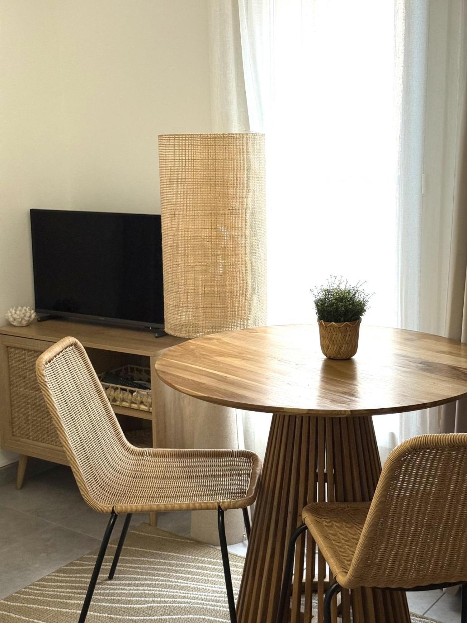 Residence Hoteliere Les Hameaux De Saint Cyprien 25 M2 Lecci Exterior foto